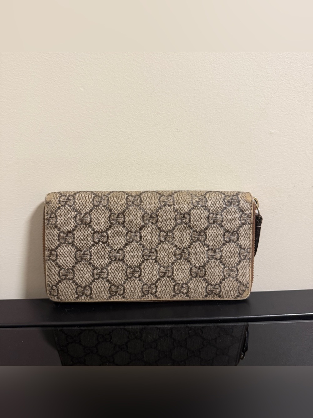 Gucci Brown Monogram Canvas GG Zip Around Long Wallet authentic